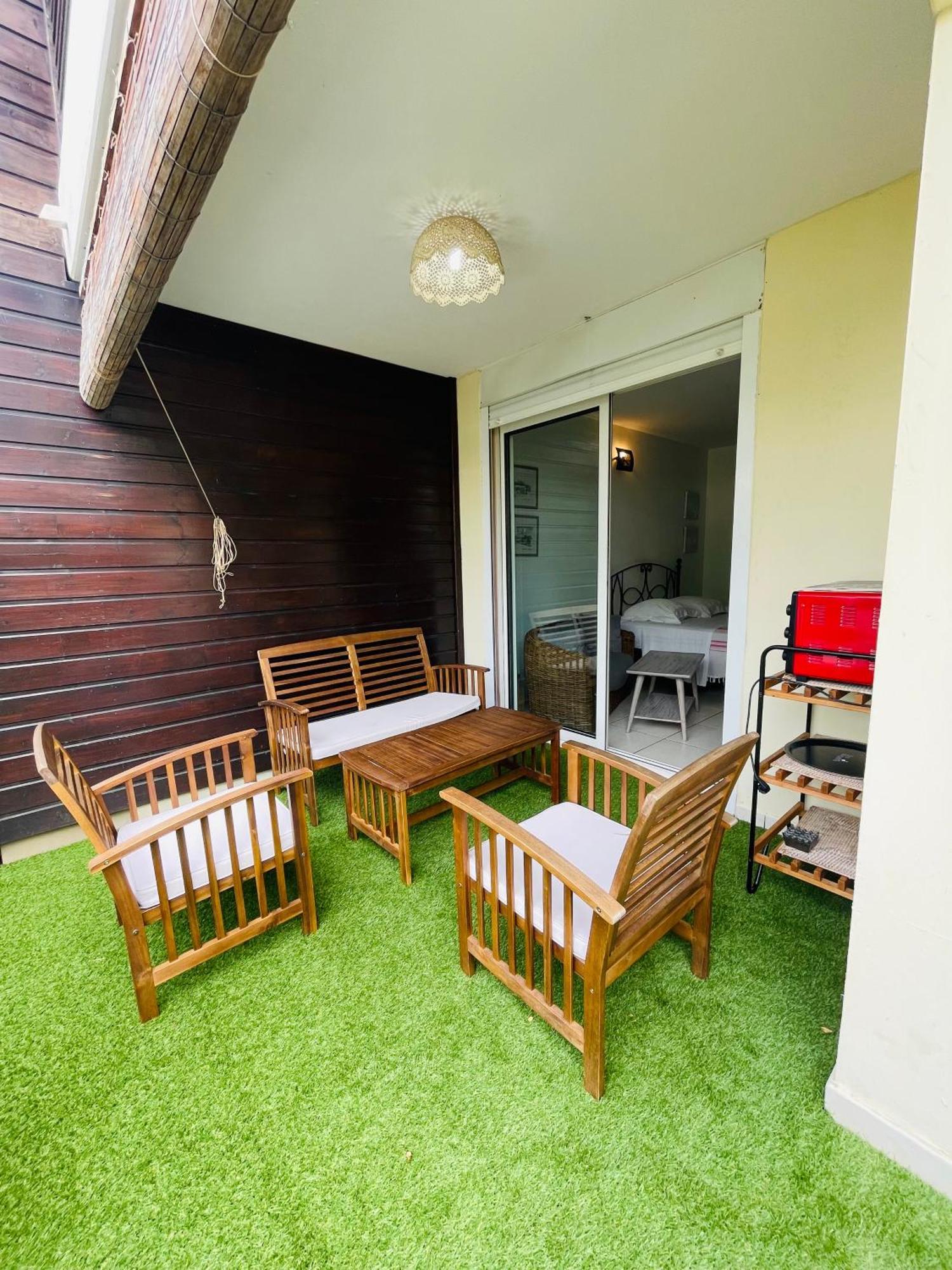 Prana Lodge Saint Gilles Les Bains 800 M De La Plage Exterior photo